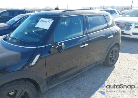 2015 Mini Countryman Cooper S z USA, uszkodzony, nr VIN WMWZC5C57FWP49187